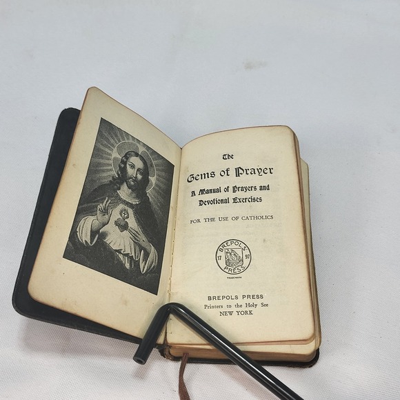 The Gems of Prayer A Manual of Prayers & Devotional Exercises Prayerbook 1941 - Picture 9 of 15